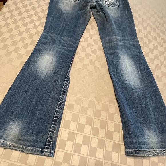 Miss Me Med Wash Low Rise Signature Boot Cut Jeans Bling Sz 30 X 30 Lace Silver - Picture 2 of 8